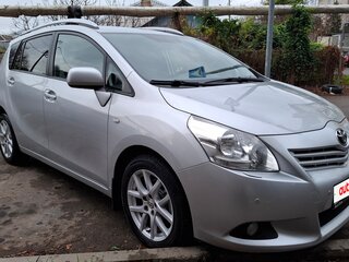 2012 Toyota Verso I, серый, 1350000 рублей, вид 4