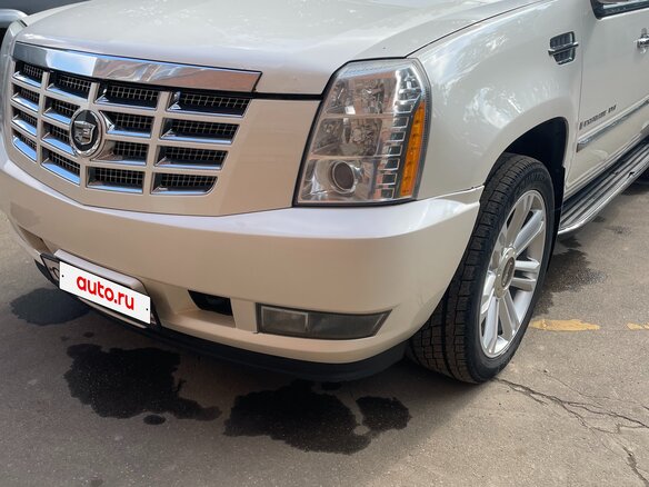 2006 Cadillac Escalade EXT III, белый, 3100000 рублей - вид 2