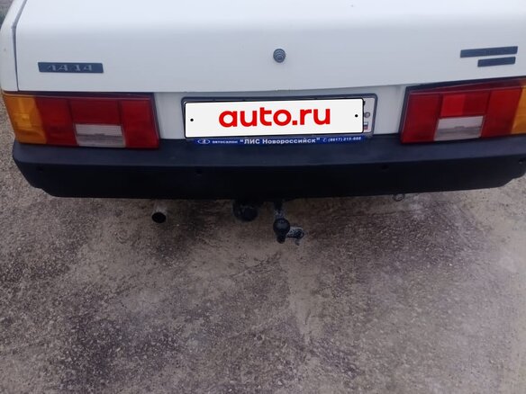 1999 Lada (ВАЗ) 21099, белый, 110000 рублей - вид 1