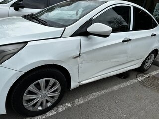 2012 Hyundai Solaris I, белый, 350000 рублей, вид 5