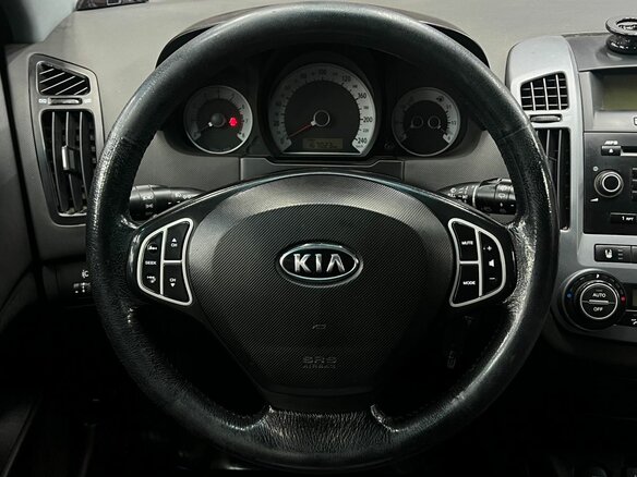 2008 Kia Ceed I, красный - вид 9