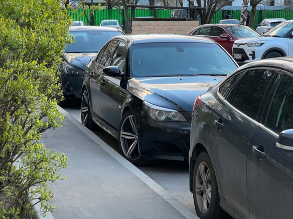 2005 BMW 5 серии 530d V (E60/E61), чёрный, 2150000 рублей - вид 21