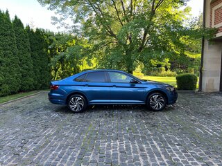 2020 Volkswagen Jetta VII, синий, 2100000 рублей, вид 4
