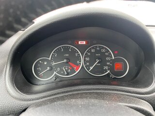 2007 Peugeot 206, красный, 380000 рублей, вид 4
