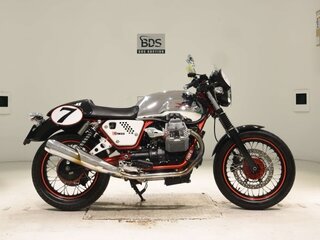2015 Moto Guzzi V 7, серебристый, 580000 рублей, вид 2