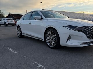 2021 Hyundai Grandeur VI Рестайлинг, белый, 3750000 рублей, вид 5