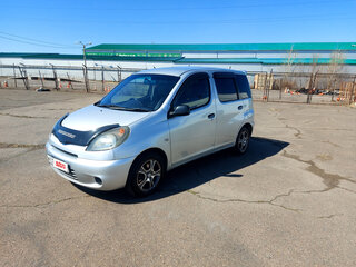 2002 Toyota FunCargo, серый, 377000 рублей, вид 1