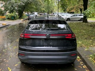 2022 Volkswagen Taigo, чёрный, 1600000 рублей, вид 4