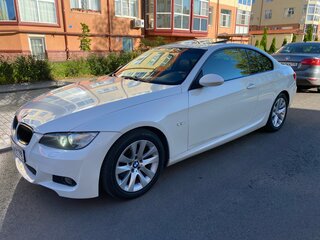 2008 BMW 3 серии 320d V (E90/E91/E92/E93), белый, 1450000 рублей, вид 3