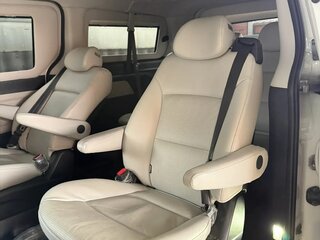 2019 Hyundai Grand Starex I Рестайлинг 2, белый, 5000000 рублей, вид 5