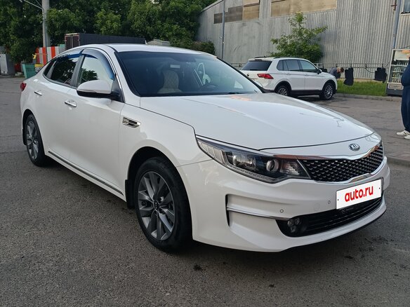 2017 Kia Optima IV, белый, 1930000 рублей - вид 1