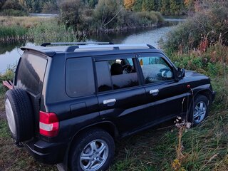 2004 Mitsubishi Pajero Pinin, чёрный, 550000 рублей, вид 2