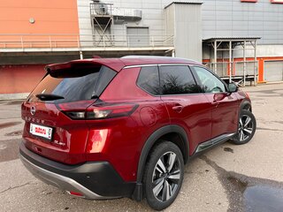 2022 Nissan Rogue III, красный, 2990000 рублей, вид 4