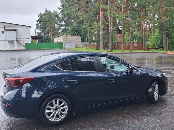 2014 Mazda 3 III (BM), синий, 1350000 рублей - вид 2