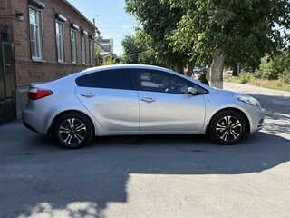 2014 Kia Cerato III, серебристый, 1080000 рублей, вид 3