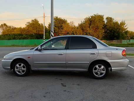 2006 Kia Spectra I Рестайлинг 2, серебристый, 365000 рублей, вид 4