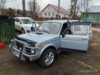 2006 Lada (ВАЗ) 2131 (4x4) I, серебристый, 240000 рублей, вид 1