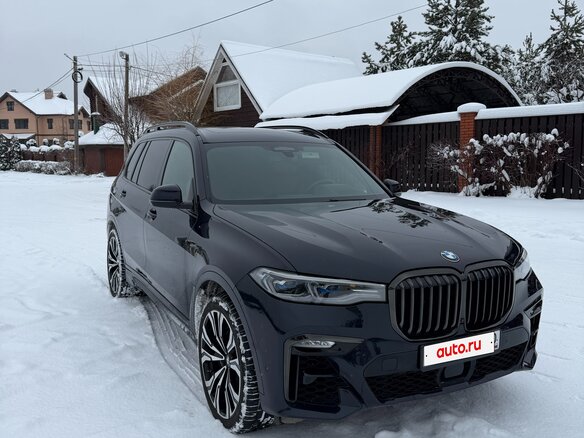 2021 BMW X7 M50i I (G07), синий, 7900000 рублей - вид 3