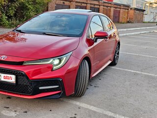 2020 Toyota Levin XII (E210), красный, 1880000 рублей, вид 3