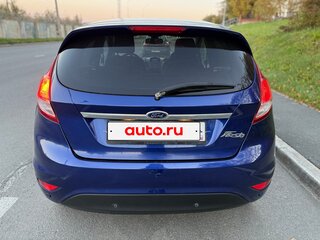 2015 Ford Fiesta Mk6 Рестайлинг, синий, 880000 рублей, вид 5