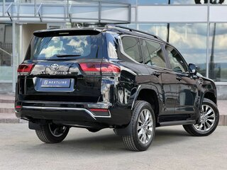 2026 Toyota Land Cruiser 300 Series, чёрный, 17990000 рублей, вид 4