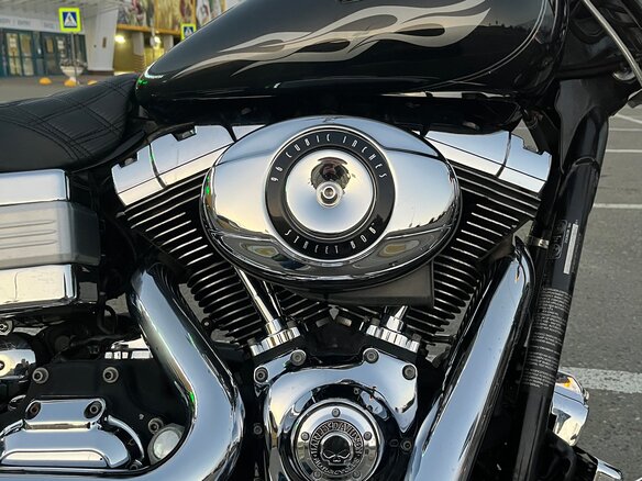 2006 Harley-Davidson Dyna Wide Glide, чёрный, 700000 рублей - вид 7