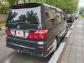 2005 Toyota Alphard I, чёрный, 1100000 рублей - вид 6