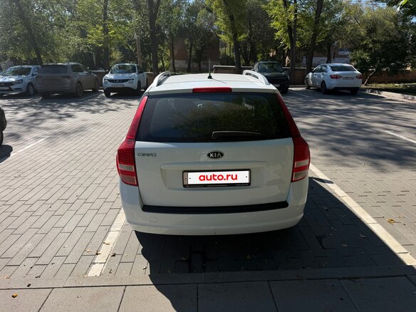2011 Kia Ceed I Рестайлинг, белый, 805000 рублей - вид 6