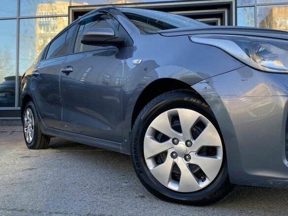 2017 Kia Rio IV, серый, 779000 рублей - вид 10