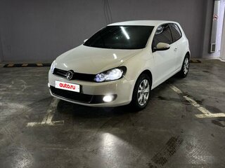 2010 Volkswagen Golf VI, белый, 680000 рублей, вид 1