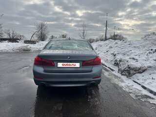 2017 BMW 5 серии 520d VII (G30/G31/G38), серый, 2690000 рублей, вид 4