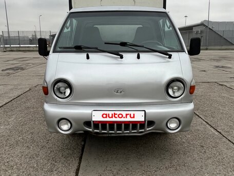 2012 Hyundai Porter, серебристый, 700000 рублей, вид 3