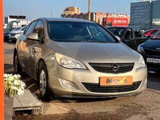 2010 Opel Astra J, бежевый, 550000 рублей, вид 2