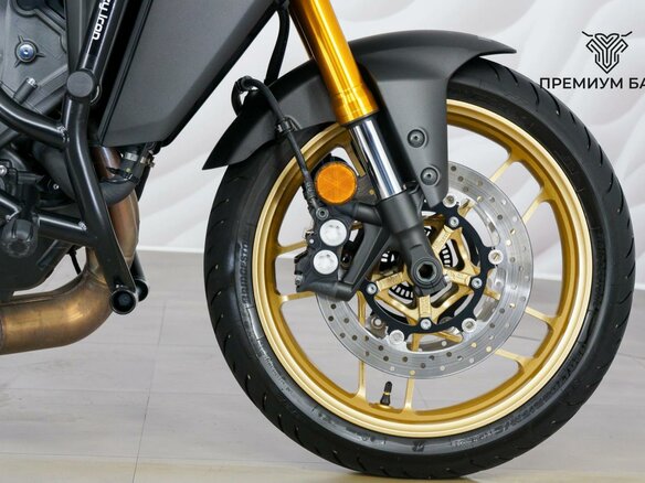 2024 Yamaha Tracer 9, чёрный - вид 10