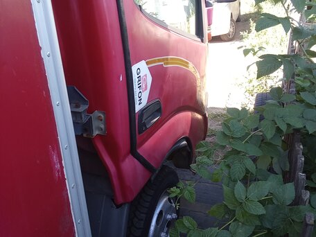 2008 Toyota Dyna, красный, 1800000 рублей, вид 1