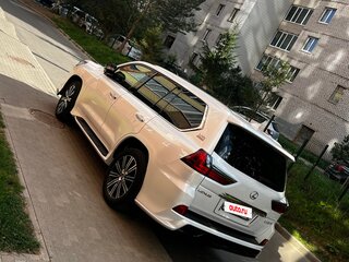2020 Lexus LX 570 III Рестайлинг 2, белый, 11500000 рублей, вид 4