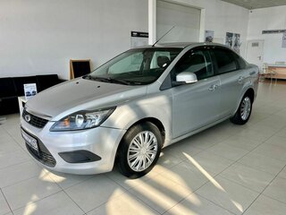 2010 Ford Focus II Рестайлинг, серебристый, 629900 рублей, вид 3