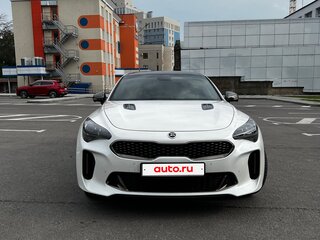2021 Kia Stinger I Рестайлинг, белый, 3700000 рублей, вид 2