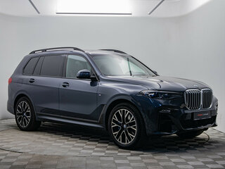 2020 BMW X7 30d I (G07), серый, 6068700 рублей, вид 3
