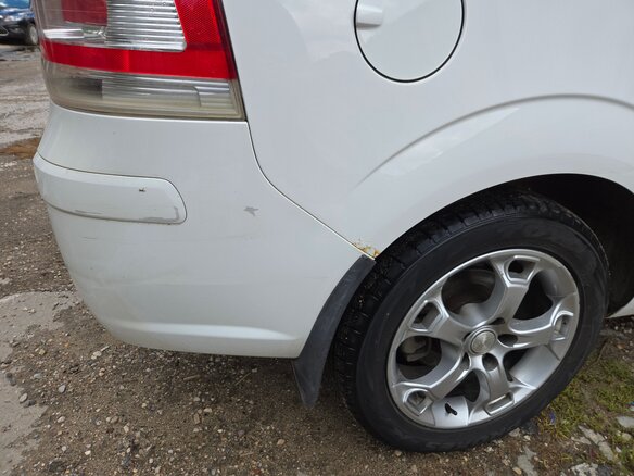 2013 Opel Zafira B Рестайлинг, белый, 850000 рублей - вид 12