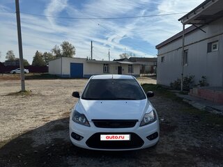 2011 Ford Focus II Рестайлинг, белый, 585000 рублей, вид 2
