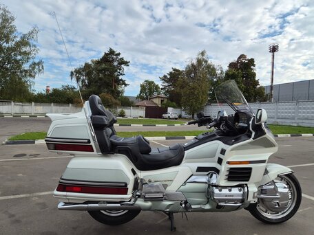 1999 Honda GL 1500 Gold Wing, белый, 880000 рублей, вид 4