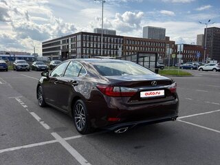 2016 Lexus ES 250 VI Рестайлинг, коричневый, 3150000 рублей, вид 4