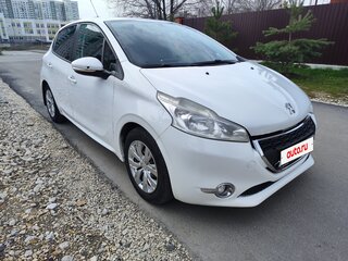 2013 Peugeot 208 I, белый, 440000 рублей, вид 3