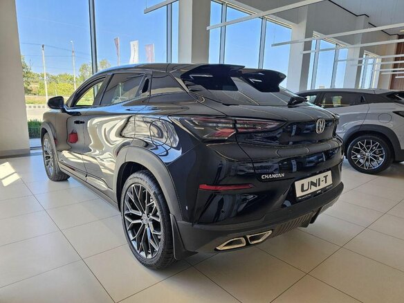 2024 Changan UNI-T I, чёрный, 3309900 рублей - вид 6