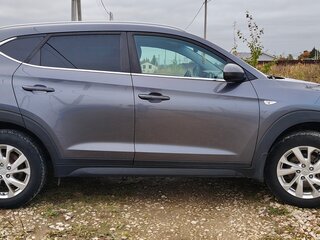 2018 Hyundai Tucson III Рестайлинг, серый, 2090000 рублей, вид 4