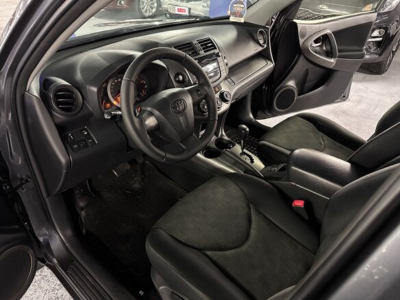 2012 Toyota RAV4 III (XA30) Рестайлинг, серый, 1349000 рублей - вид 9