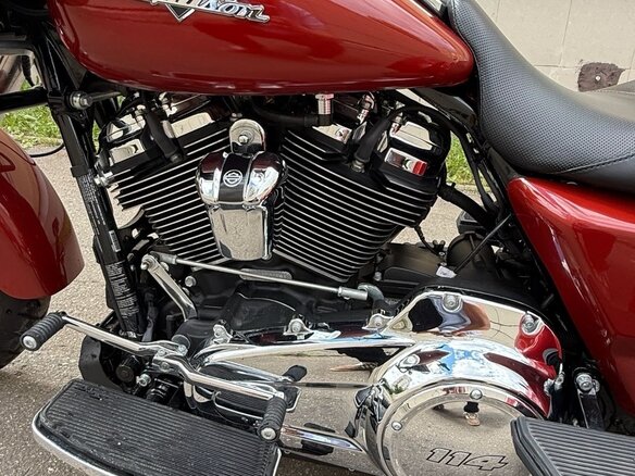2023 Harley-Davidson Road Glide 3, красный, 3599000 рублей - вид 8