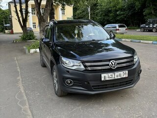 2013 Volkswagen Tiguan I Рестайлинг, чёрный, 1400000 рублей, вид 2