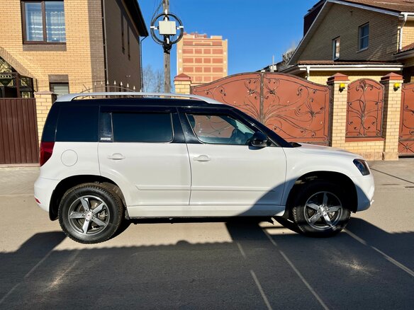 2015 Skoda Yeti I Рестайлинг, белый, 1350000 рублей - вид 4